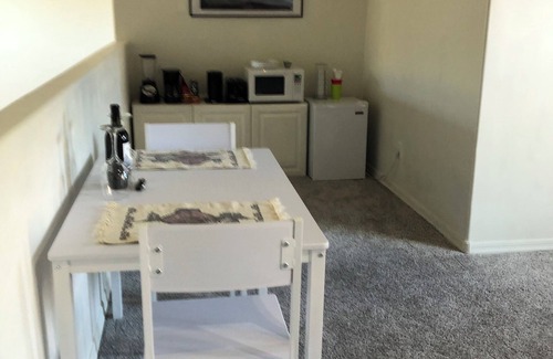 Red Mountain Ranch House | 4 Bedrooms + loft with daybed. Spacious 2-story townhome with pool, spa & garage