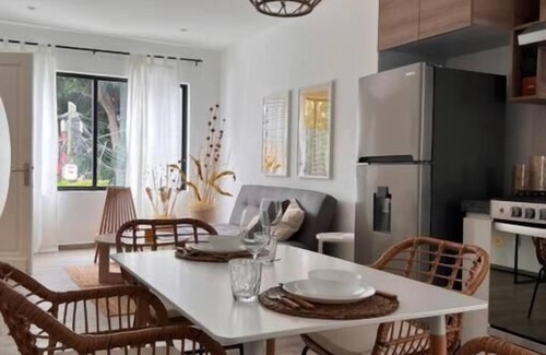 Roma Sur Apartment | 4) Loft Carlota: Private King Size Bed Roma Sur