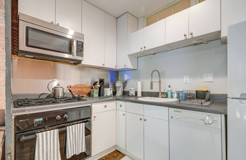 Zilker Apartment | ~ 4 Mi to Downtown: Historic Austin Apartment
