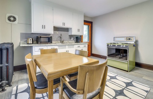 Toledo Apartment | 4 Mi to Downtown Toledo: Walkable Riverside Apt