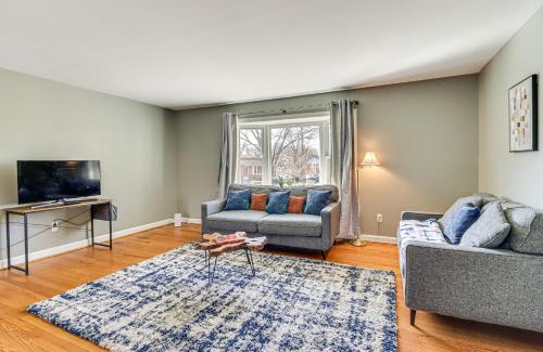 Walker Mill House | 4 Mi to Northwest Stadium Inviting Home!