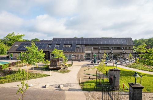Witteveen House | 4-person bungalow in the holiday park Landal Orveltermarke