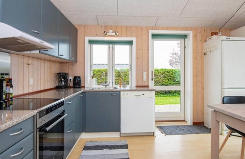 Flovt Strand House | 4 person holiday home in Haderslev