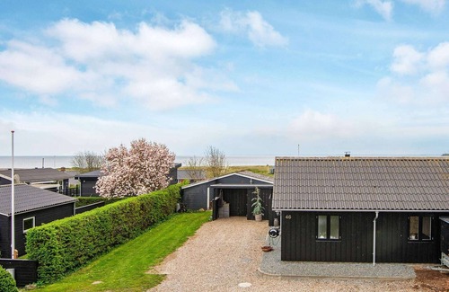 Flovt Strand House | 4 person holiday home in Haderslev
