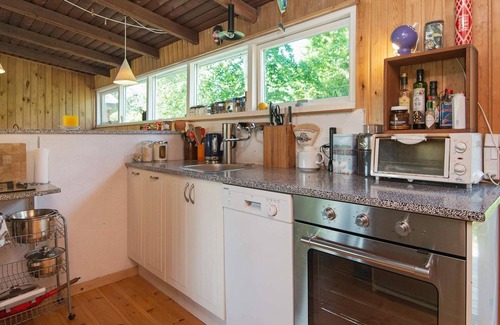 Grena Strand House | 4 Person Holiday Home in Grenaa-by Traum