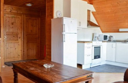 Vagsoy House | 4 person holiday home in MÅLØY