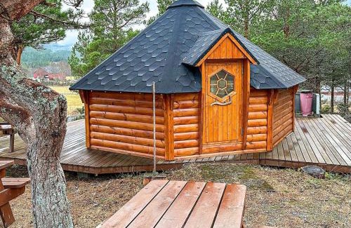 Olden House | 4 person holiday home in Lysøysundet