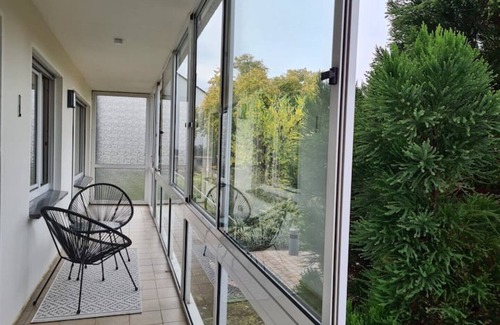 Castrop-Rauxel Apartment | 4-room vacation apartment - renovated - WLAN - Netflix