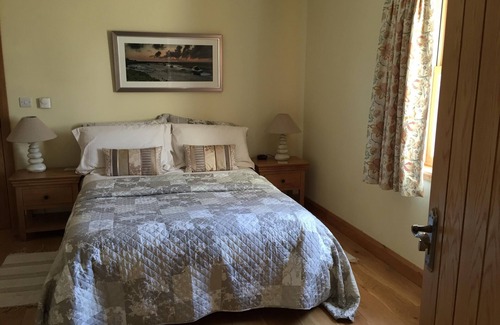 Crynant Other | 4* Self Contained Annex with stunning views over the Gower countryside