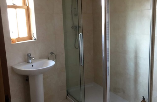 Crynant Other | 4* Self Contained Annex with stunning views over the Gower countryside