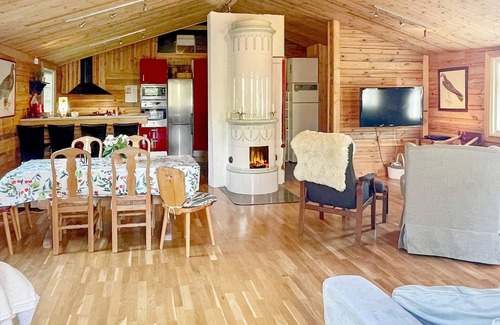 Fora House | 4 star holiday home in BORGHOLM