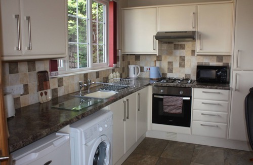Spilsby Cottage | 4 Star Rated Detached Holiday Cottage, 1 Bedroom + Sofa Bed Sleeps 2/4
