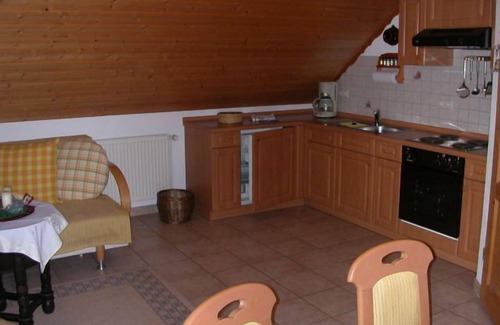 Stammbach Apartment | 4-Sterne-Ferienwohnung (75qm) mit Balkon zur Südseite