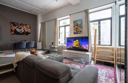 Cite Multimedia Apartment | 4 Stylish Lofts in Old Montreal