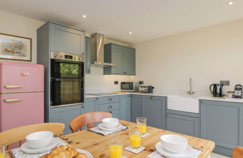 Moreton-in-Marsh Cottage | 4 Wellacres Cottage