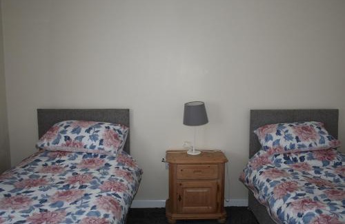 Long Sutton Apartment | 4 Woodyard Cottages, 2 Bedroom with free parking.