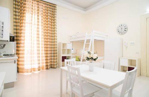 Montecalvario Apartment | 40 m² Apartment ∙ 6 guests