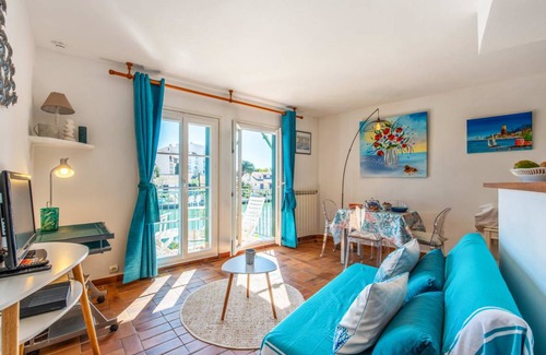 Port Grimaud Apartment | 40 m² Apartment ∙ 1 bedroom ∙ 2 guests