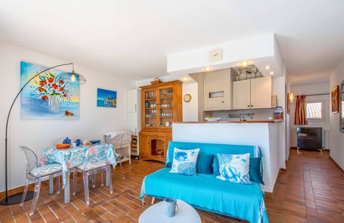 Port Grimaud Apartment | 40 m² Apartment ∙ 1 bedroom ∙ 2 guests