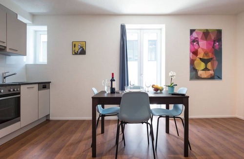 District 9 Apartment | 40 m² Apartment ∙ 1 bedroom ∙ 4 guests
