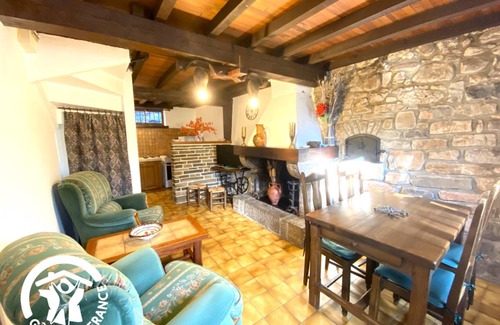 Arques House | 40 m² Gîte ∙ 2 bedrooms ∙ 4 guests