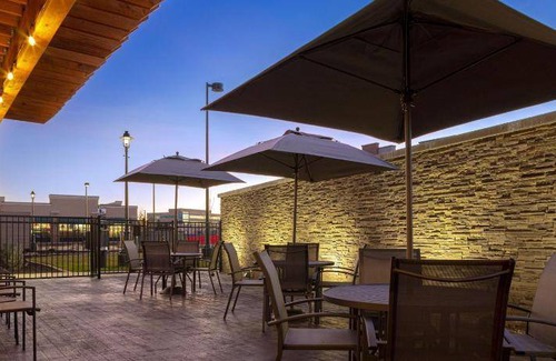 Dupont Hotel | 40 m² Hotel ∙ 127 guests