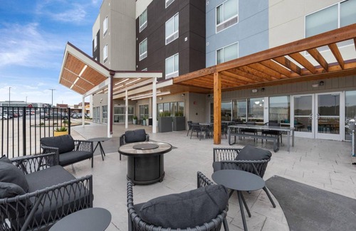 White Hall Hotel | 40 m² Hotel ∙ 127 guests