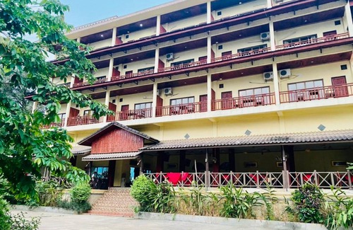 Vang Vieng Hotel | 40 m² Hotel ∙ 4 guests