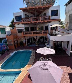 Rincon de Guayabitos Hotel | 40 m² Hotel ∙ 2 bedrooms ∙ 9 guests