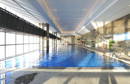 Wujiang Hotel | 400 m² Hotel ∙ 5 guests