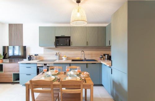 Pasteur Apartment | #41 Flat for 6, 3 Bdrs Parking Wifi 5mins walk Tram T1