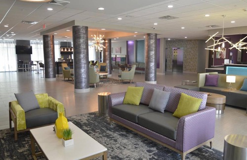 Ruston Hotel | 41 m² Hotel ∙ 127 guests