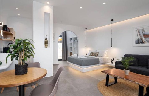 Megalochori Apartment | 41 m² Serviced apartment ∙ 4 guests