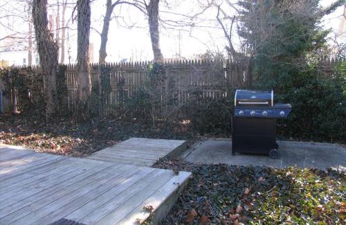 Cape May House | 418 Elmira