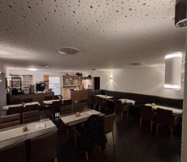 Schemmerhofen Bed & Breakfast | 42 m² Bed and breakfast ∙ 4 guests