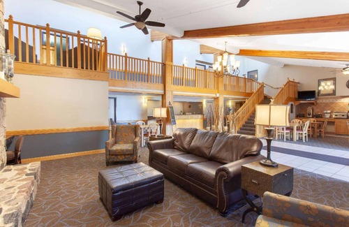 North Branch Hotel | 42 m² Hotel ∙ 127 guests