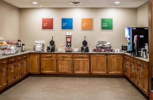 Hartville Hotel | 42 mΒ² Hotel β 127 guests