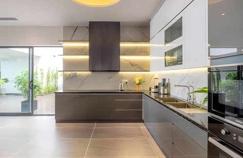 Nha Trang Villa | 420 m² Villa ∙ 6 bedrooms ∙ 20 guests