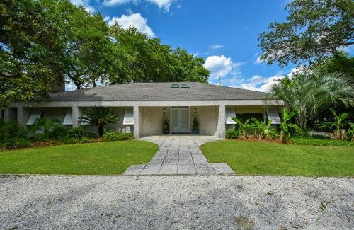 East Beach House | 4310 Ninth Street