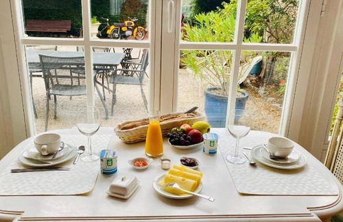 Felines-Termenes Bed & Breakfast | 44 m² Bed and breakfast ∙ 4 guests