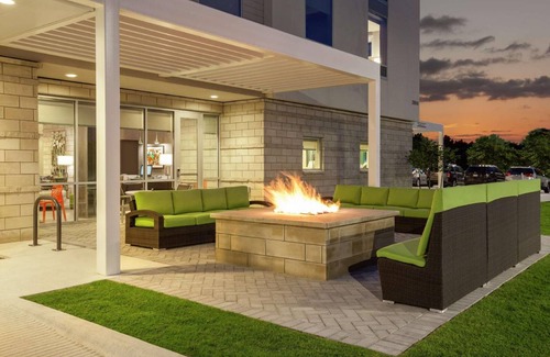North Burnet Hotel | 45 m² Hotel ∙ 127 guests