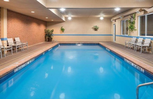 Gananoque Hotel | 45 m² Hotel ∙ 127 guests