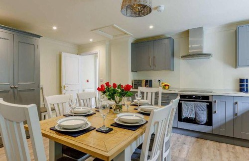 Somerton House | 45 m² House ∙ 2 bedrooms ∙ 4 guests