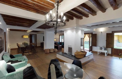 Las Herencias Villa | 450 m² Villa ∙ 6 bedrooms ∙ 17 guests
