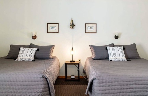 Mayfield Apartment | 46 m² Apartment ∙ 6 bedrooms ∙ 24 guests