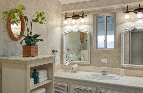 Work Hall Villa | 465 m² Villa ∙ 5 bedrooms ∙ 10 guests