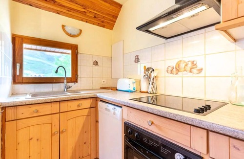 Loudervielle Ski Chalet | 47 m² Chalet ∙ 3 bedrooms ∙ 6 guests