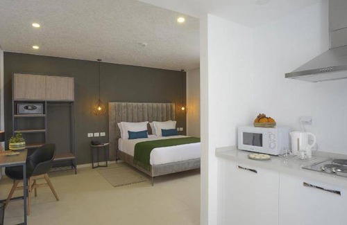 Les Berges du Lac Hotel | 47 m² Hotel ∙ 127 guests