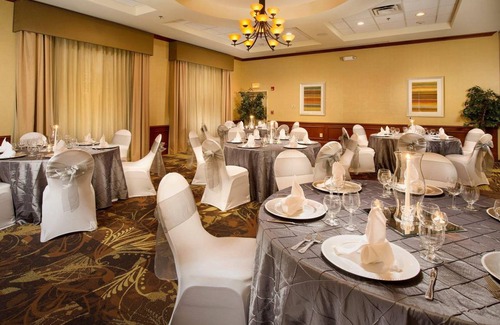 Town Center Hotel | 47 m² Hotel ∙ 127 guests