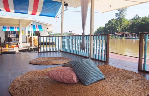 Uthai Thani Hostel | 48 m² Hostel ∙ 2 bedrooms ∙ 6 guests